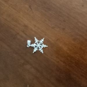 Snowflake charm
